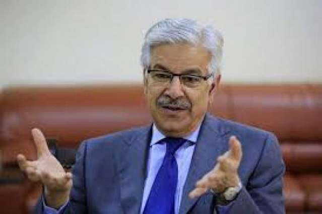 Khawaja Asif confident to overcome load shedding by 2018
