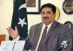 وزير التجارة الباكستاني: الفوضى السياسية في البلاد تضعف المؤسسات الديمقراطية