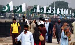 جشن آزادی د ا مہینا شروع ہندے ہی ٹوئٹر سبزہ و سفید رنگ وچ رنگ گیالوکاں نے ملک نال محبت دا اظہار کردے ہوئے پاکستان توں پیار کرو دے ناں توں ہیش ٹیگ بنا لیا