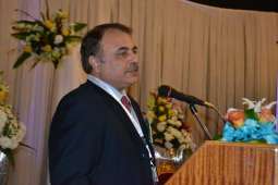 السفير الباكستاني لدى المملكة العربية السعودية: السفارة الباكستانية تقدم المواد الغذائية للعمال الباكستانيين المحصورين في المملكة