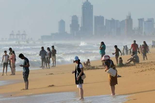 Tourist boom threatens Sri Lanka's golden beaches
