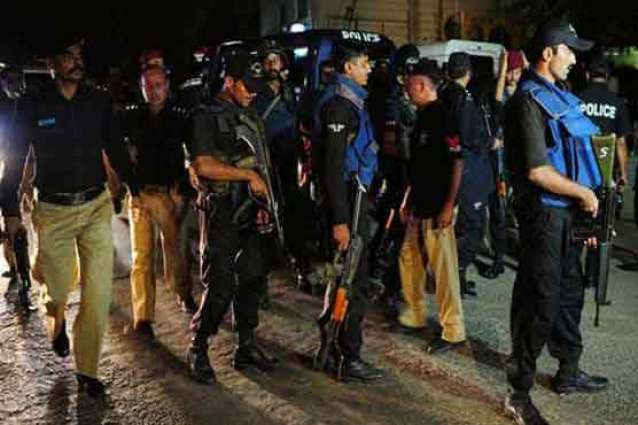Combing operation in Karachi, 10 terrorists arrested