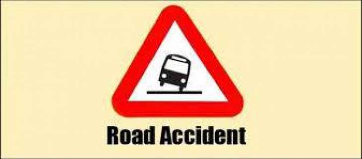 Chiniot: Passenger van overturned, 6 passengers injured
