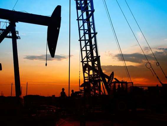 Oil prices drop as output hopes dampen