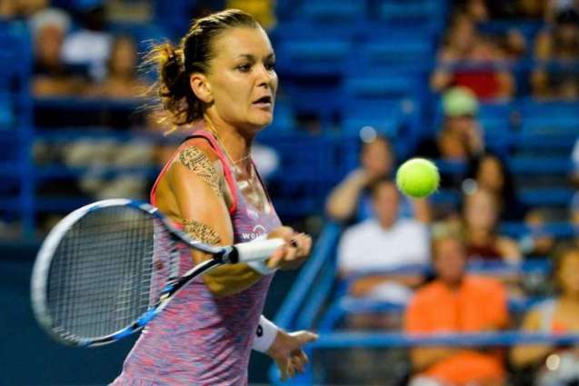 Tennis: Radwanska breezes into New Haven final