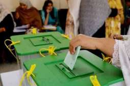 الیکشن کمیشن نے عمران خان نوں ریلی وچ رلت توں روک دِتا