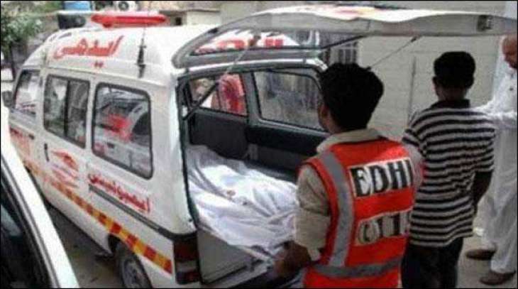 Kandhkot: Passenger van hit motorcycle, 2 people kille and 1 injured