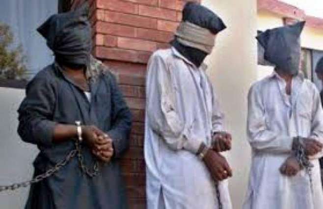 Peshawar: 3 terrorists arrested during search operation in Bana Manri