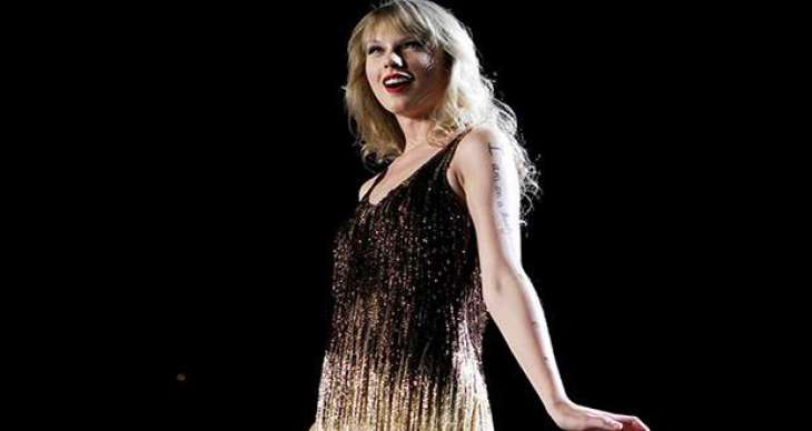 Singer Taylor Swift walked on ramp in New York Fashion week