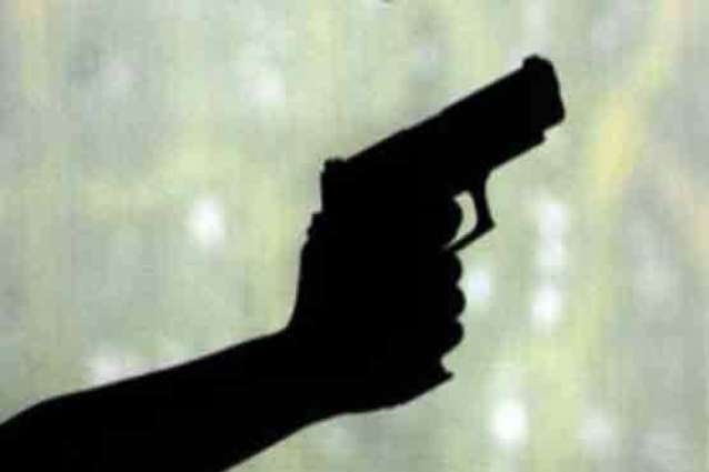 جیکب آباد: ہتھیار بند بندیاں دی گھر وچ وڑ کے فائرنگ، 4 بندے ہلاک