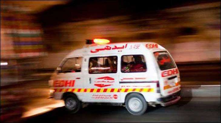 Passenger coach overturned in Mianwali, 4 passengers dead, many injured