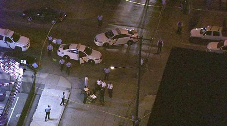 2 American police officials and 4 civilians injured in Philadelphia shooting
