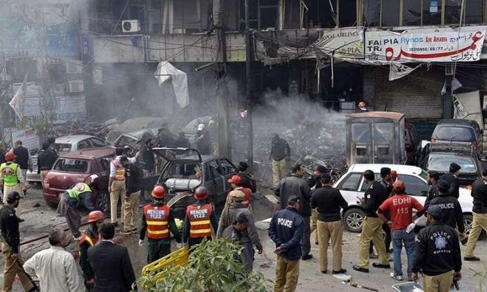 ارتفاع حصيلة تفجير استهدف مسجدا في المناطق القبلية في باكستان إلى 28 قتيلاً