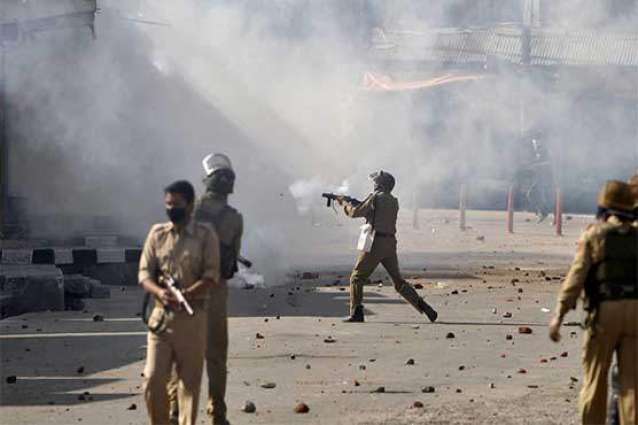Many injured in forces' action on protesters in IOK 