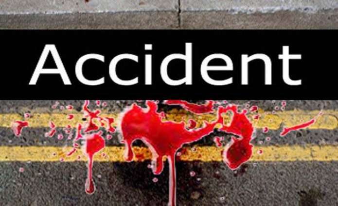 Four injured in road mishap 