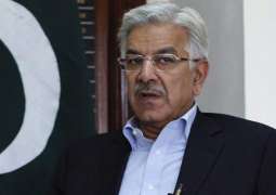 وزير الدفاع والطاقة والمياه الباكستاني: الهجوم على موقع عسكري 