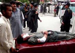 مقتل ضابط عسكري باكستاني وإصابة ستة آخرين بجروح بليغة جراء انفجار عبوة ناسفة بشمال غرب البلاد