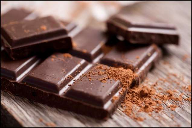 چاکلیٹ کولیسٹرول اتے بلڈپریشر کوں کنٹرول کرنڑ اچ معاون ثابت تھی سگدی ہے ،طبی ماہرین