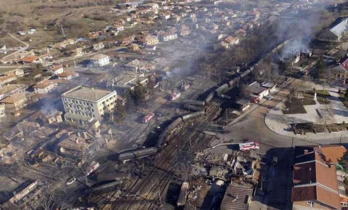 5 killed in blast as Bulgaria gas train derails 