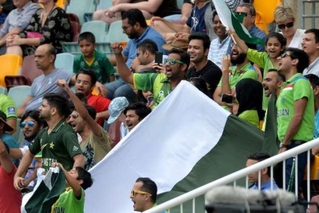 Fans chanted “Dil Dil Pakistan” on the final day of Brisbane test Match