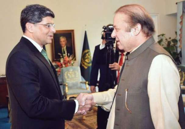 ISI Chief General Naveed Mukhtar meets with PM Sharif