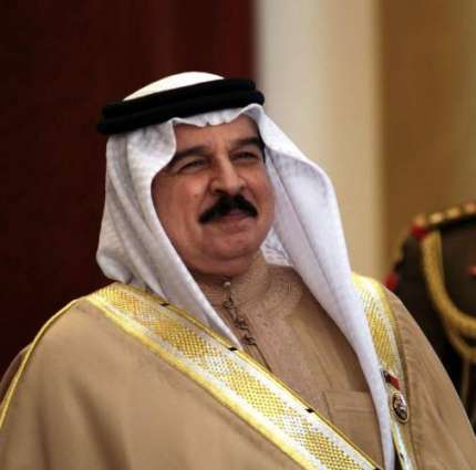 بحرین دے بادشاہ شیخ حماد بن عیسی تے شاہی خاندان دے ہور بندےاں نوں تلور دے شکار لئی پرمٹ جاری
شکار دی اجازت 7بندیاں نوں دِتی گئی اے، اُچیچے پرمٹ 2017تیکر ہون گے