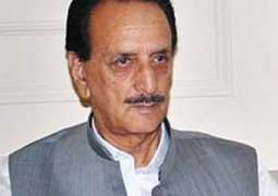 زعيم كتلة الحزب الحاكم في مجلس الشيوخ الباكستاني يؤكد على ضرورة تعزيز المزيد من العلاقات الثنائية بين باكستان وسلطنة عمان