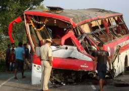 بھارت: سکول بس حادثے دا شکار،24بال ہلاک
