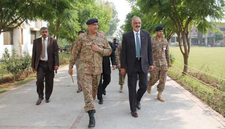 رئيس أركان الجيش الباكستاني يؤكد استعداد القوات المسلحة لرد على أي عدوان هندي