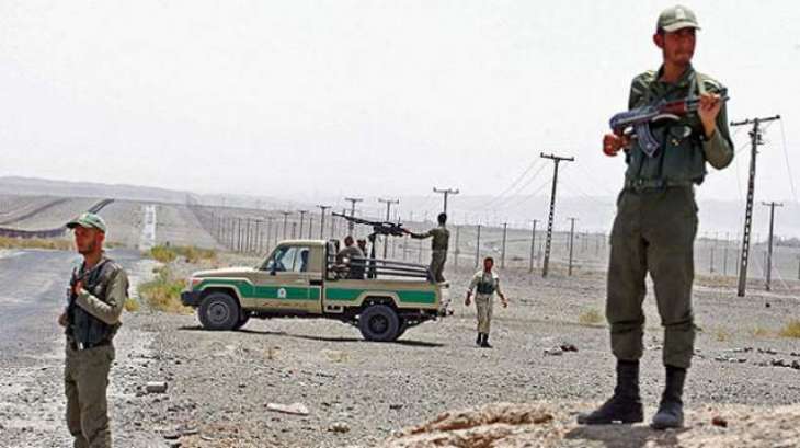 Irani Forces extradited 72 Pakistani on Taftan Border to Levies