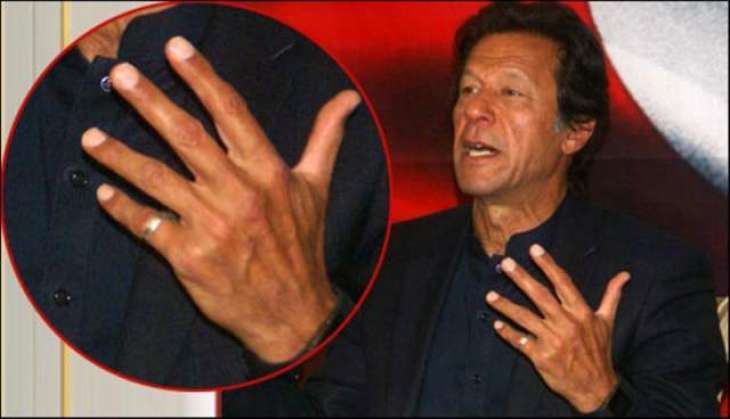 پی ٹی آئی چیئرمین عمران خان نے اپنی انگوٹھی دا راز دَس دتا