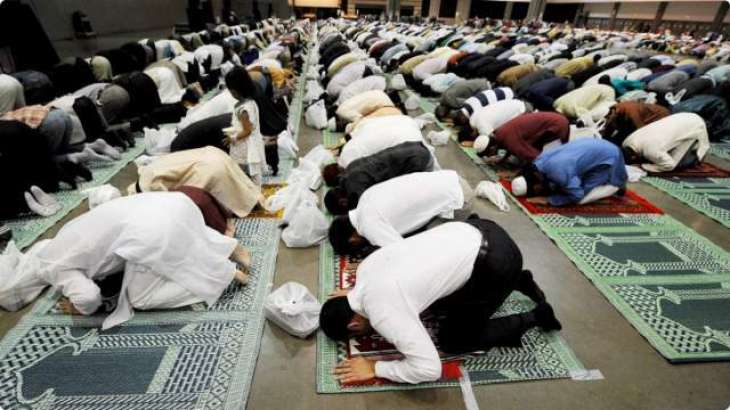 امریکا: نماز دا وقفہ نہ دین اُتے کمپنی خلاف درخاست دائر
درجناں مسلمان ملازماں نے انسانی حقاں دے کمیشن وچ درخاست دائر کیتی