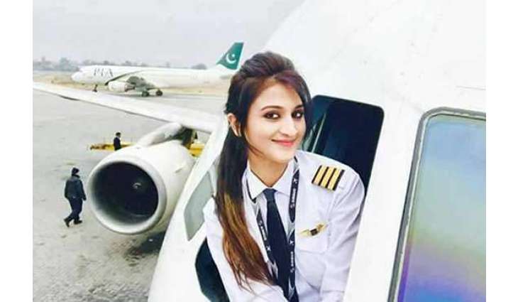 Pictures of PIA Woman pilot viral on web