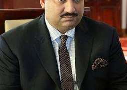 وزير التجارة البحريني يعرض على باكستان استخدام ميناء البحرين لغرض التجارة