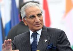 المساعد الخاص لرئيس الوزراء الباكستاني للشؤون الخارجية: باكستان ترفع القضية الكشميرية في جميع المحافل الدولية