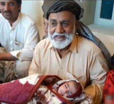 70 year old owns a record with 42 children in Pakistan