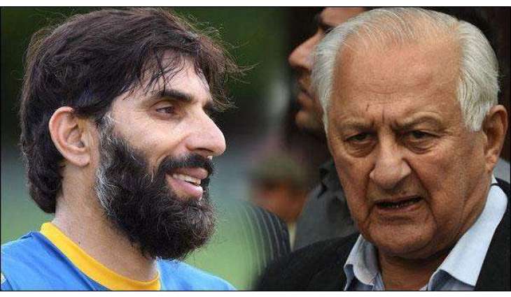 پی سی بی مصباح الحق نوں آئی سی سی میچ ریفری بنان دا خاہشمند