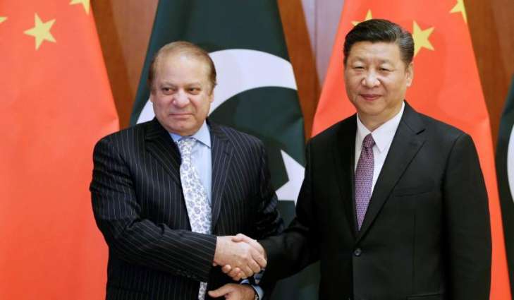 رئيس الوزراء الباكستاني والرئيس التنفيذي لهونغ كونغ يبحثان العلاقات الثنائية والتعاون في مجالات التجارة والاقتصاد
