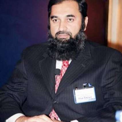 وزير الدولة للتعليم الباكستاني يعزي في وفاة والد السيناتور مشاهد حسين السيد