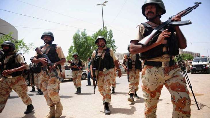 القوات الباكستانية تحبط عملية إرهابية وتقضي على إرهابيين اثنين
