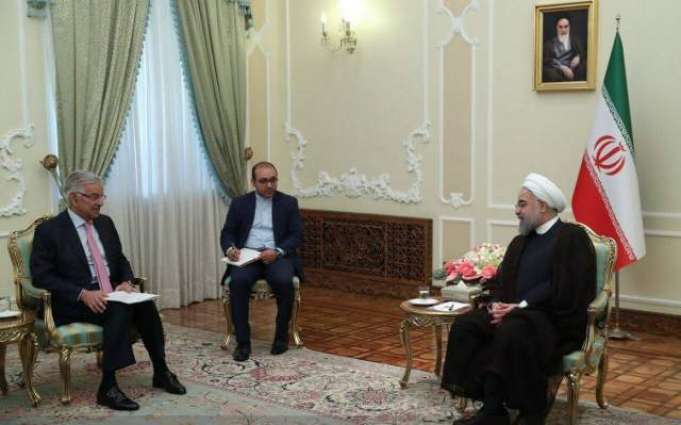وزیر خارجا خواجا آصف دی ایرانی صدر نال ملاقات