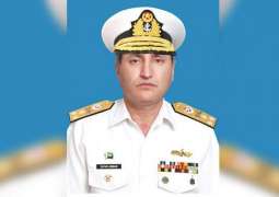 رئيس أركان القوات البحرية الباكستانية يستقبل قائد القوات البحرية السلطانية العمانية