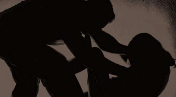 فیصل آباد: پولیس اہلکاراں نے اپنے ای پیٹی بھرا دی بیوی نوں اجتماعی زیادتی دا نشانہ بنا دتا