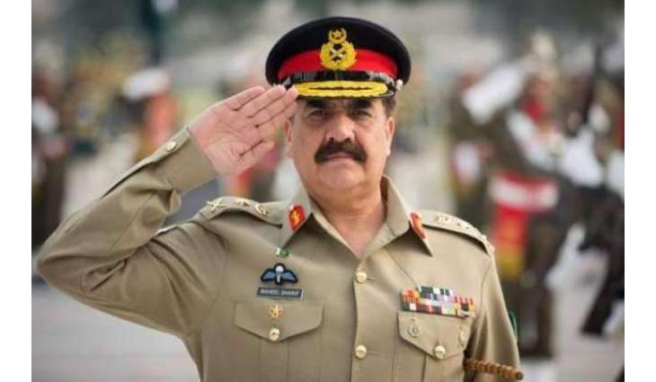 ہیلی کاپٹروچ دھواں بھر جان اُتے عملے نوں چھڈ کے باہر نہیں گئے
پاکستان دے سا بق آرمی چیف جنرل راحیل شریف دی بہادری دا اک واقعہ