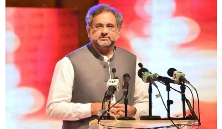 فوج تے عدلیہ خلاف بیان بازی دی کوئی گنجائش نہیں
کابینہ اجلاساں وچ بار بار آکھیا فوج تے عدلیہ خلاف بیان بازی نہ کرو: وزیر اعظم شاہد خاقان عباسی