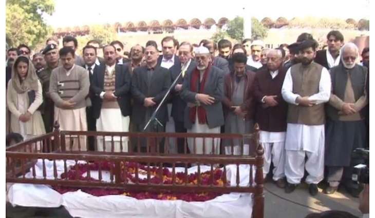 Asma Jahangir's funeral prayers offered at Lahore's Gaddafi Stadium