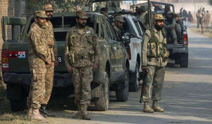 قوات الأمن الباكستانية تعلن مصادرة كمية كبيرة من الأسلحة في إقليم بلوشستان