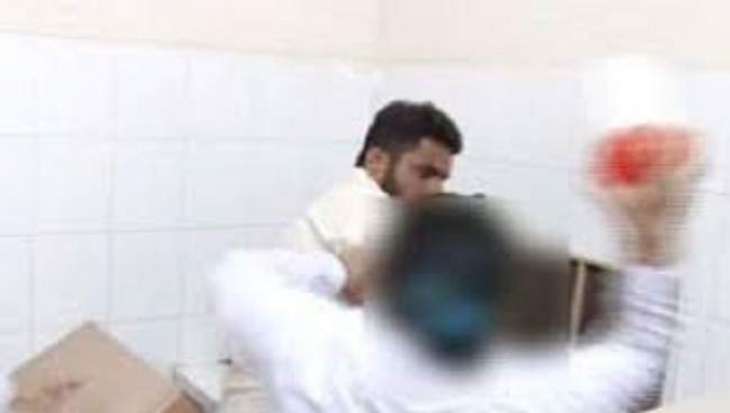 Nurses beat ward boy on alleged sexual assault in Faisalabad