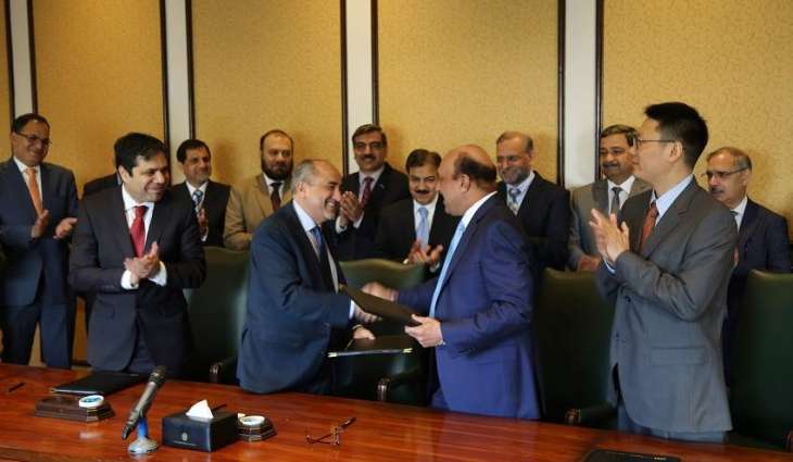 FFC, HUBCO sign agreement to set up 330 MW coal power plant in Thar