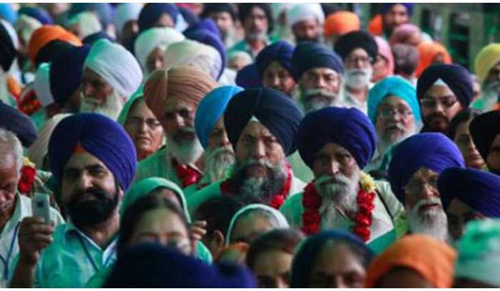 Sikh pilgrims start returning to India after celebrating Besakhi in Pakistan
